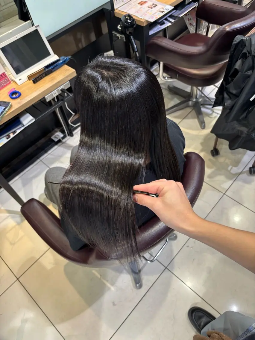 ロング カラー 縮毛矯正 トリートメント 🩵レイヤー✖︎ 髪質改善🩵リョウヤのヘアスタイル