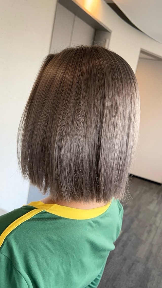 ロング カラー シールエクステ バレイヤージュ ベージュカラー ブリーチ ケアブリーチ ヘアカラー トリートメント 大阪梅田/レイヤー/ ハイトーン/yuuのヘアスタイル