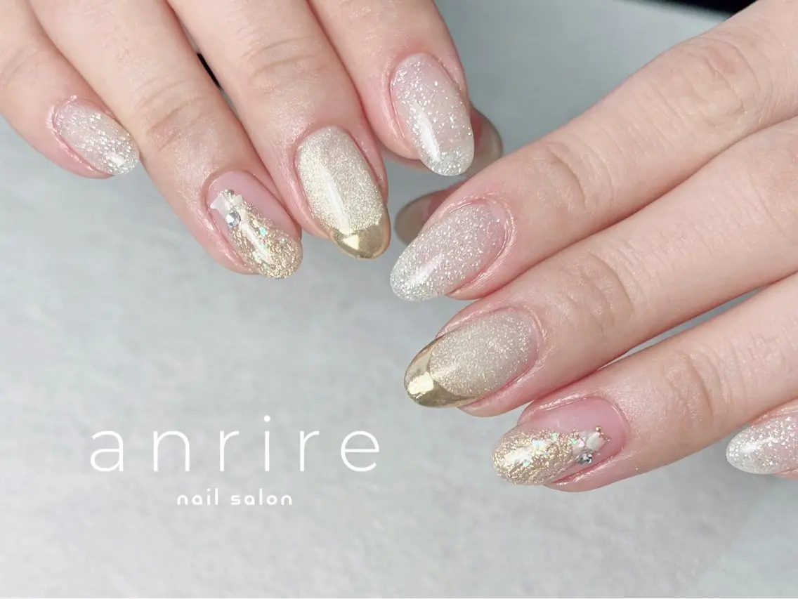ネイル フラッシュネイル フレンチネイル ジェルネイル グリーン キラキラネイル ハンドネイル nailsalon anrireのネイルデザイン