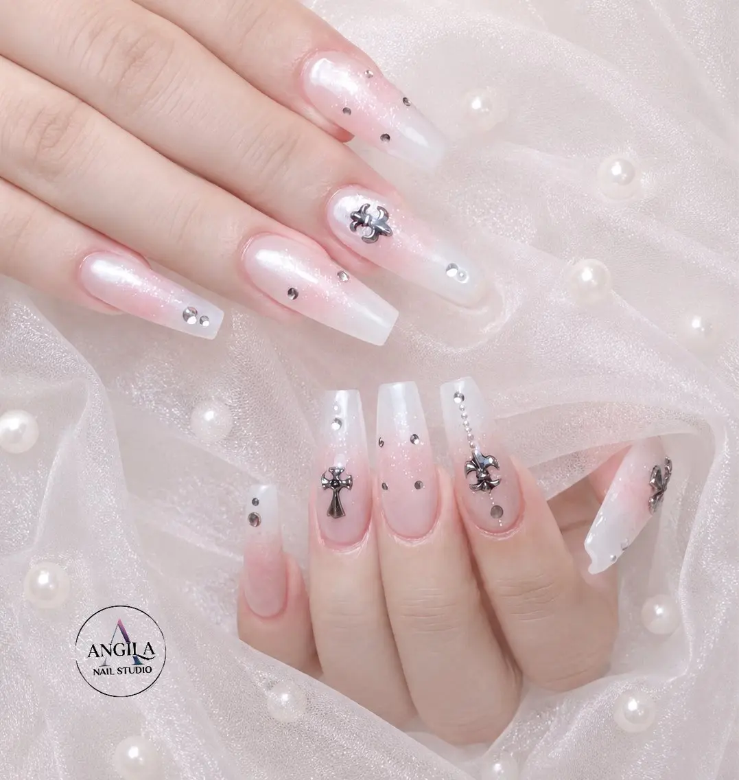 ネイル ANGILA ネイル¨̮S*Y*Kのネイルデザイン