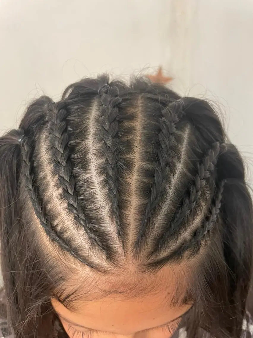 ヘアセット ハイトーン /スパイキーショートのヘアスタイル