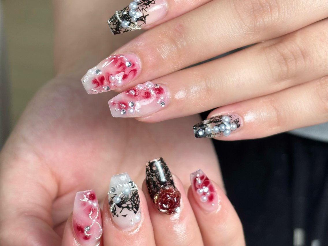 ネイル ジェルネイル キラキラネイル ロングネイル マグネットネイル 持ち込み ハンドネイル Sully Nail  Labのネイルデザイン
