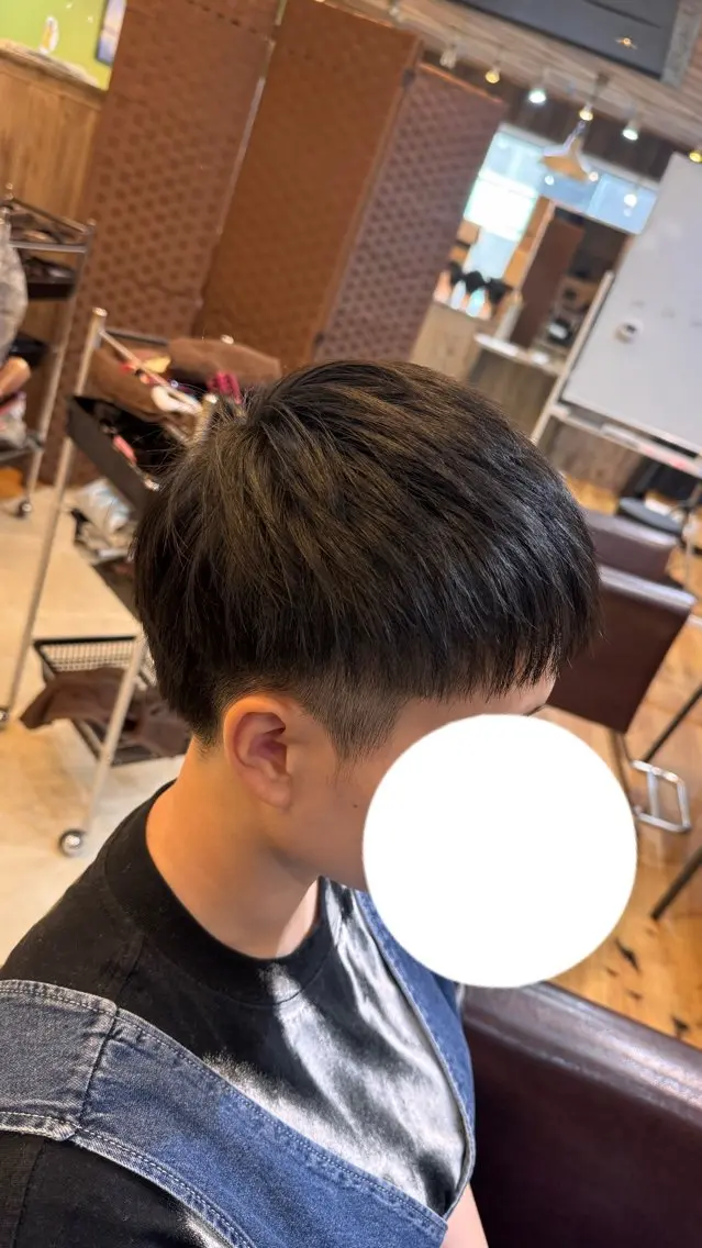 ショート 久保田 琉菜のヘアスタイル