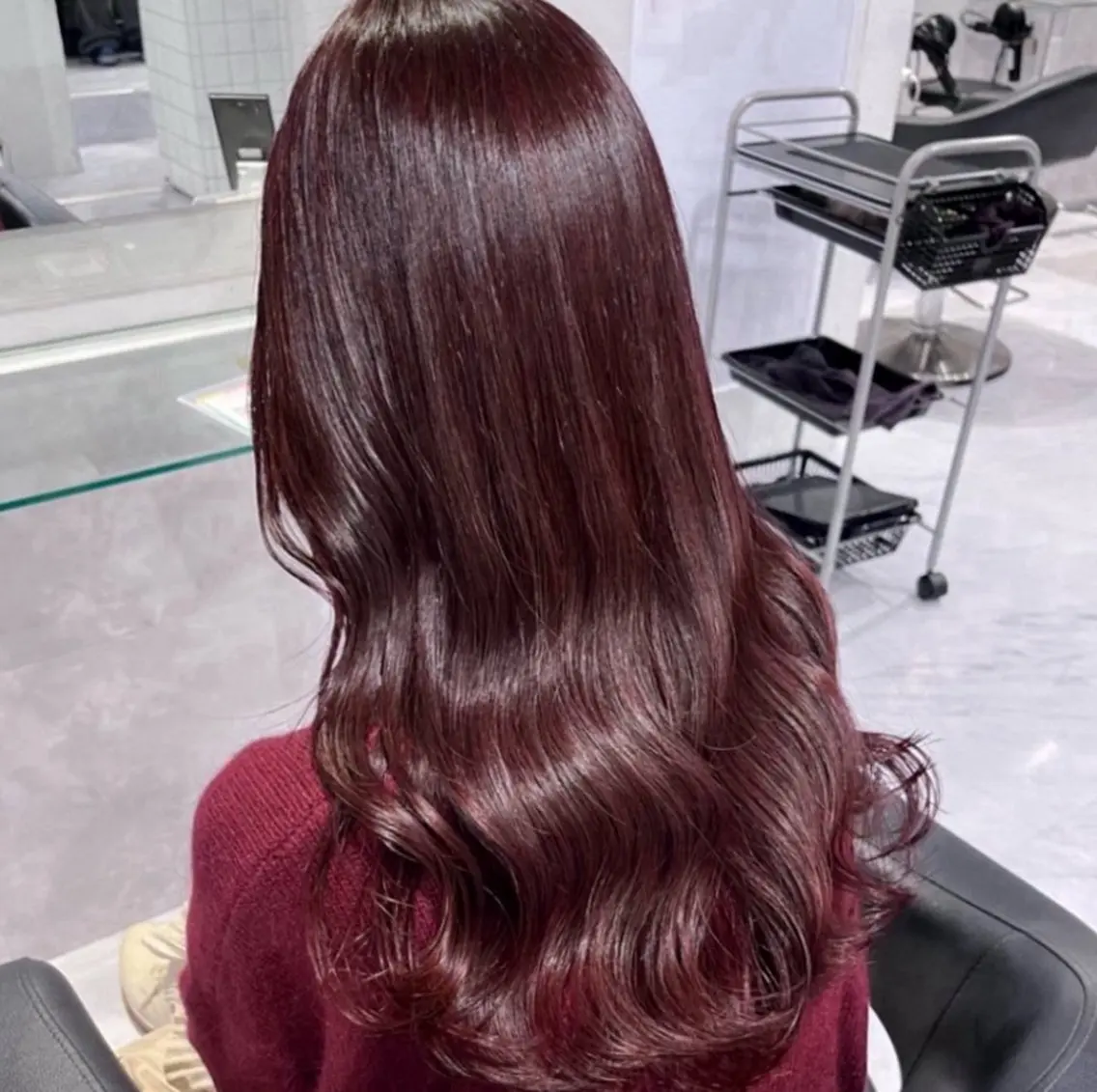 ロング カラー 🫧うる艶トレンド 🫧透明感カラーのヘアスタイル