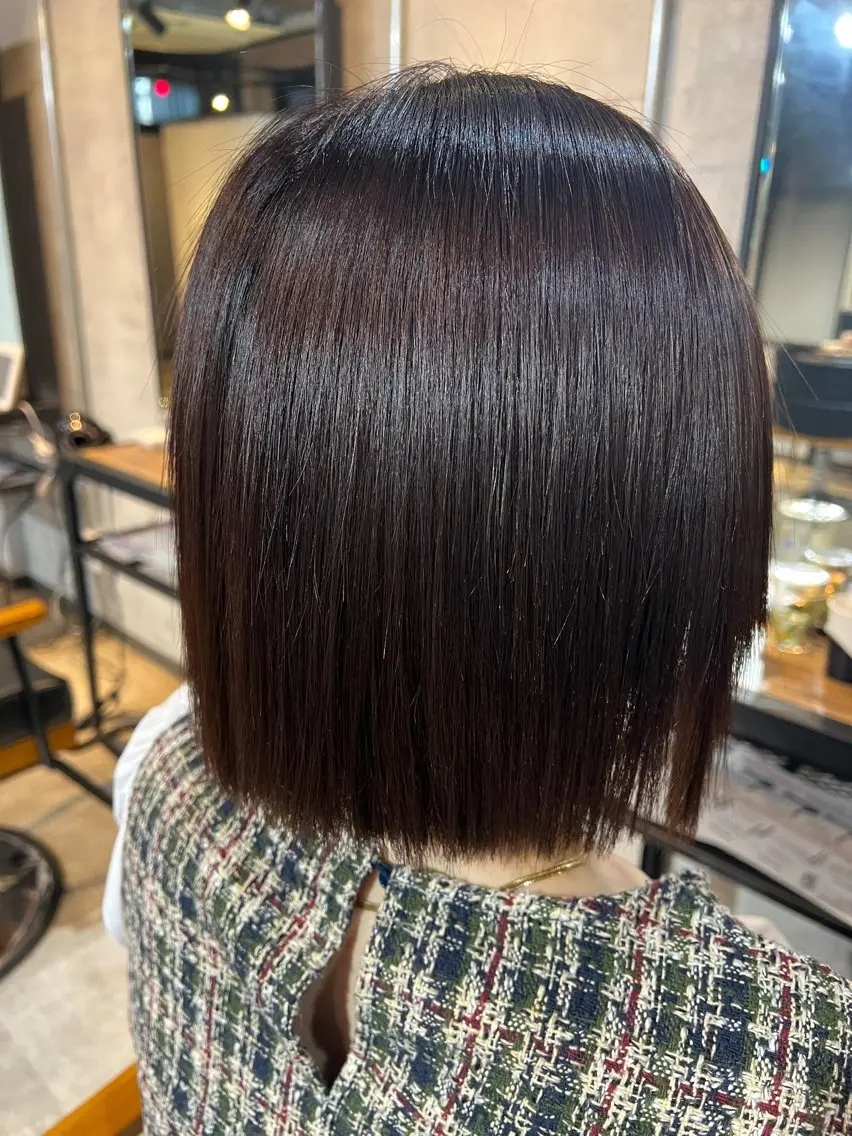 レディースカット　ワンレングスカットの写真