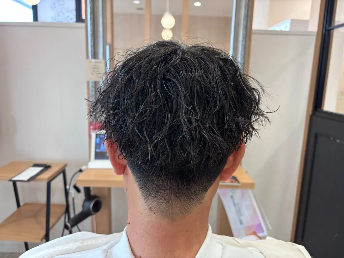 ショート パーマ ツイストパーマ かわにし ゆきのヘアスタイル