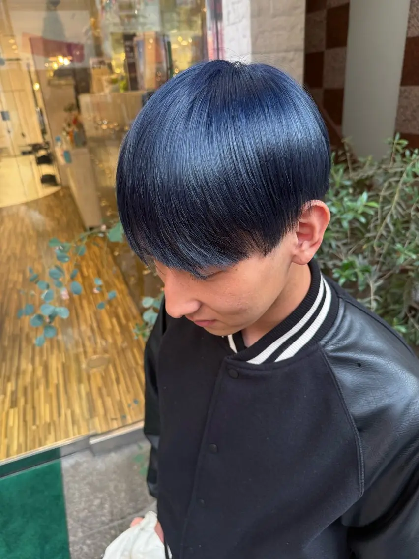 カラー メンズ ヘアカラー トリートメント EARTH 山﨑龍馬のヘアスタイル