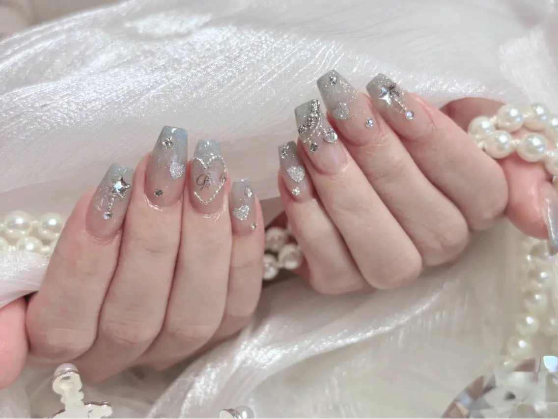 ネイル ハンドネイル FLY Nail Salonのネイルデザイン