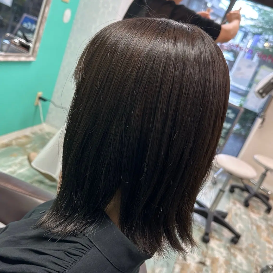 ミディアム ヘアカラー 三原 友美のヘアスタイル