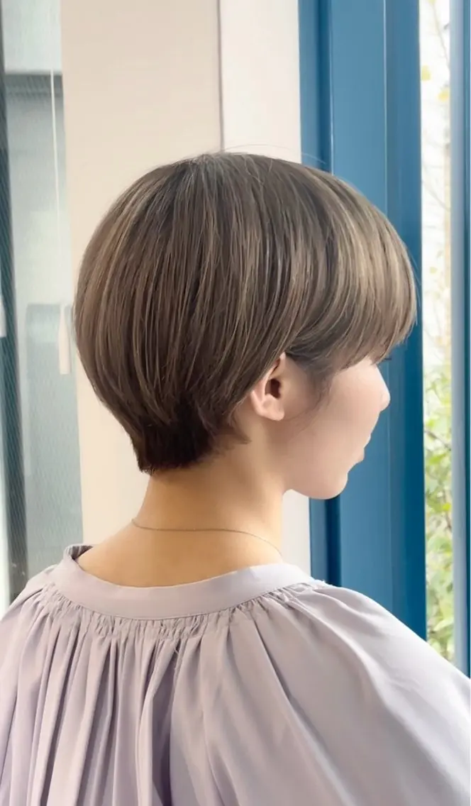 ショート カラー 髪質改善/赤みゼロ 🤎柔ベージュのヘアスタイル