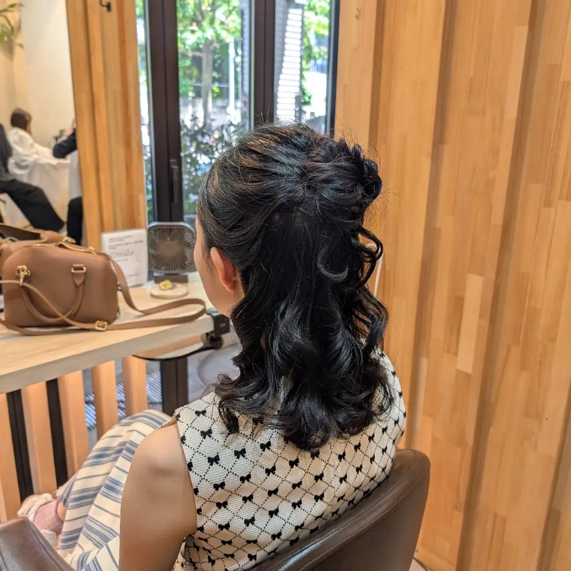 ミディアム ヘアセット koto💭 コトのヘアスタイル