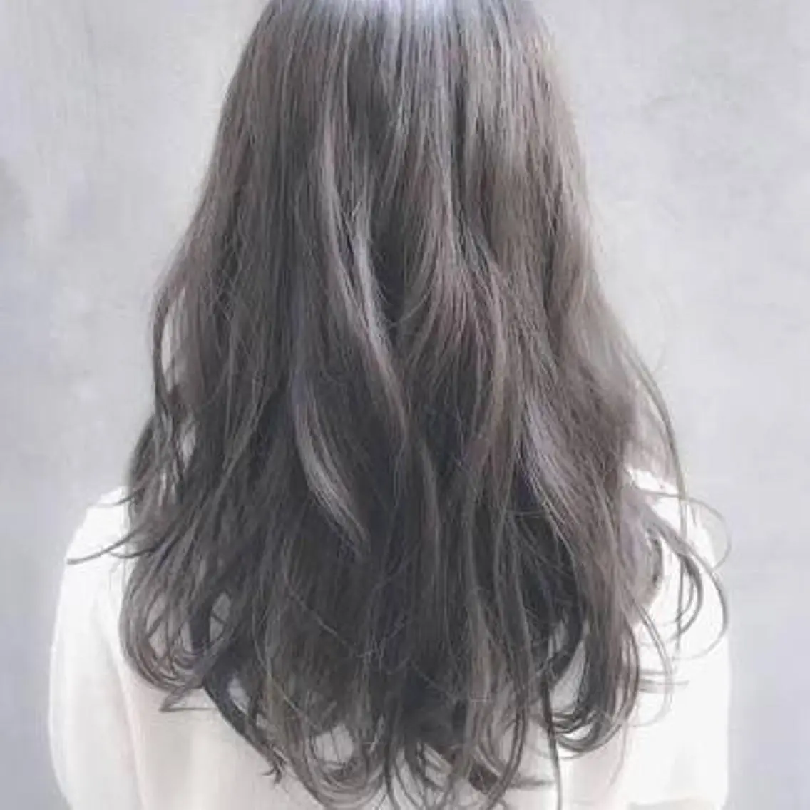 セミロング カラー 【公式】amble luxe池袋東口🩷のヘアスタイル