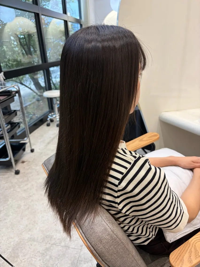 ロング カラー ヘアカラー 志村 梨帆のヘアスタイル