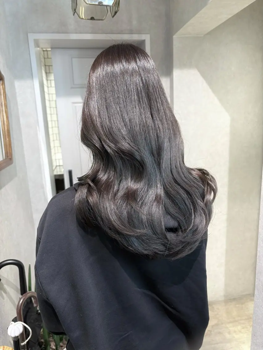 ロング ヘアカラー 透明感モテスタイル 💞SHIORI💞のヘアスタイル