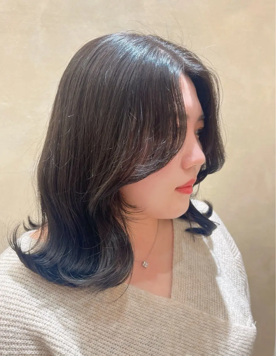 ミディアム ヘアカラー トリートメント nao🎀zina 透明感/艶髪のヘアスタイル