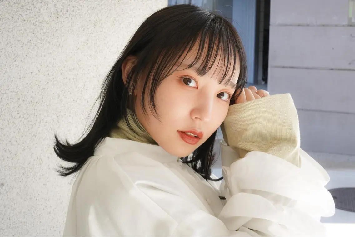 セミロング デザインカット YURAGI🤍 SAEのヘアスタイル