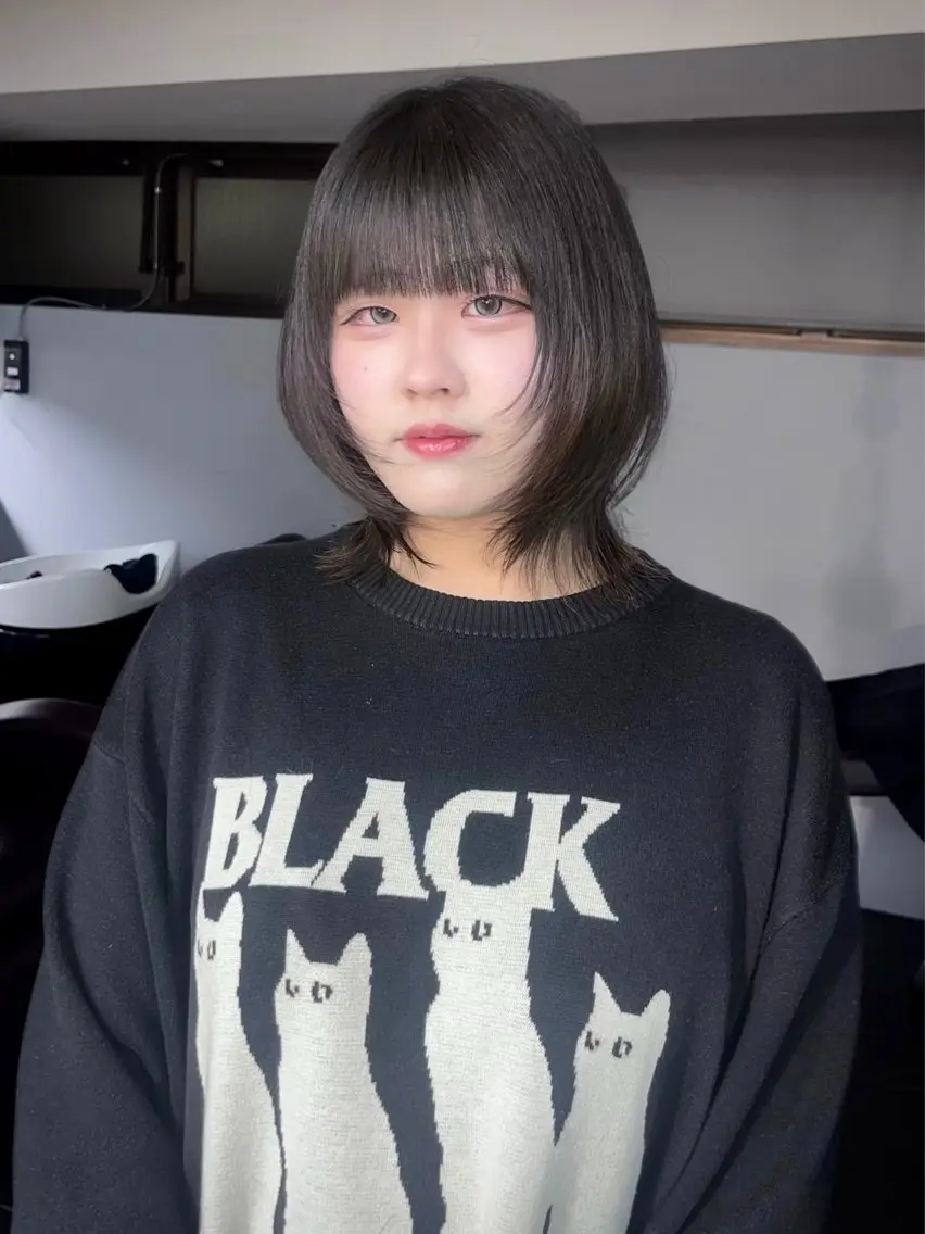 ミディアム ウルフ🦋顔まわり ❤︎ ͛めいのヘアスタイル