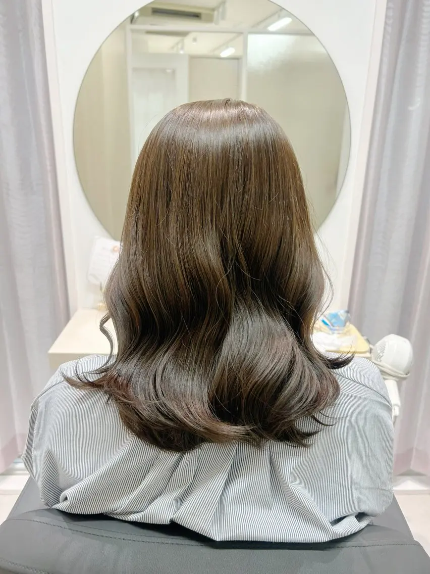 セミロング カラー ベージュカラー 透明感カラー 🌷MIREA🌷 LUANA 難波店のヘアスタイル