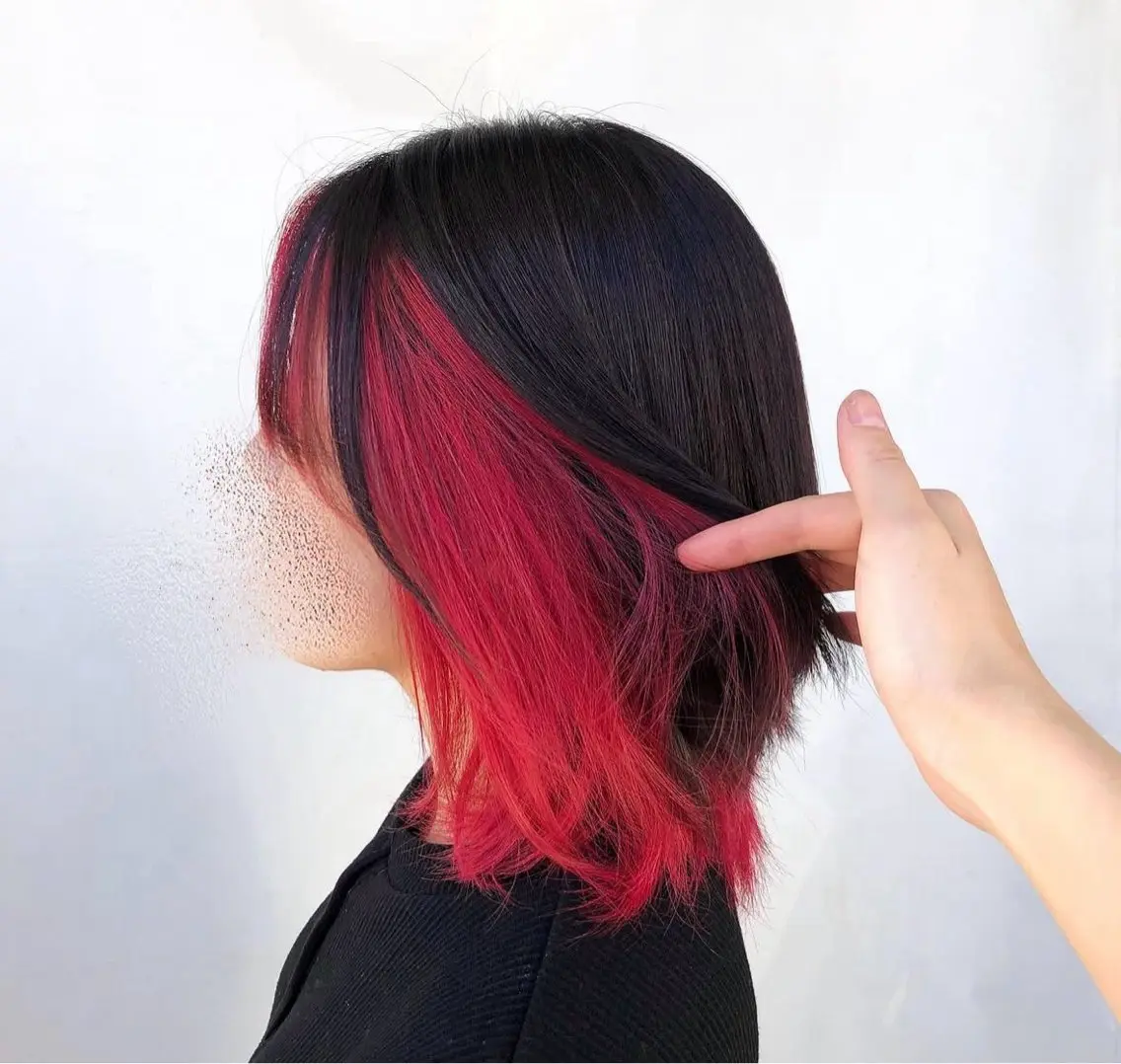 ミディアム カラー lore umeのヘアスタイル