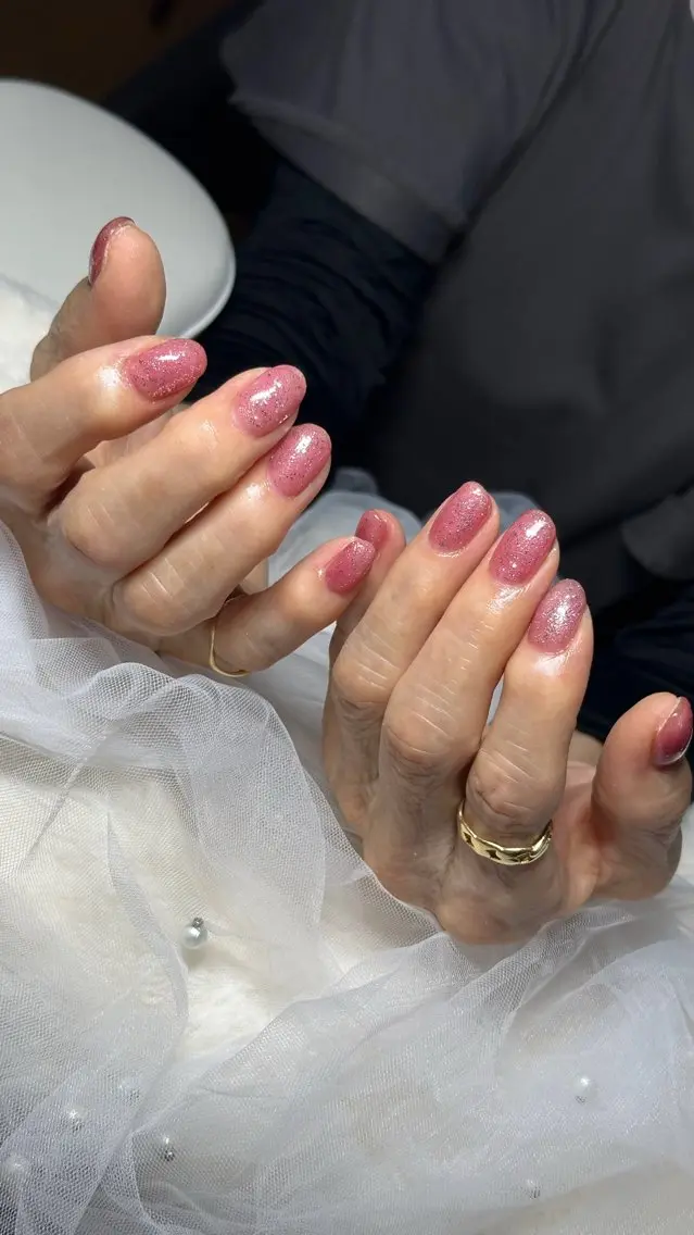 ミディアム yuka ⭐︎のネイルデザイン