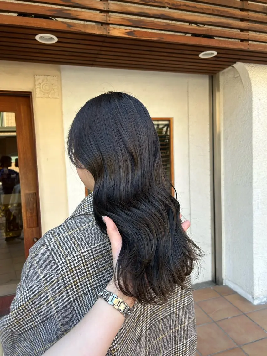 ロング カラー カット ヘアカラー トリートメント ヘッドスパ putri 川邉 優花のヘアスタイル