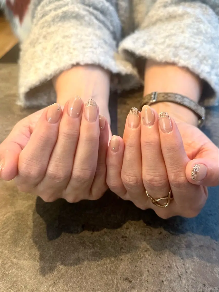 ネイル フレンチネイル マグネットネイル 大理石ネイル(マーブル) ミラーネイル ニュアンスネイル nail salon amanoのネイルデザイン