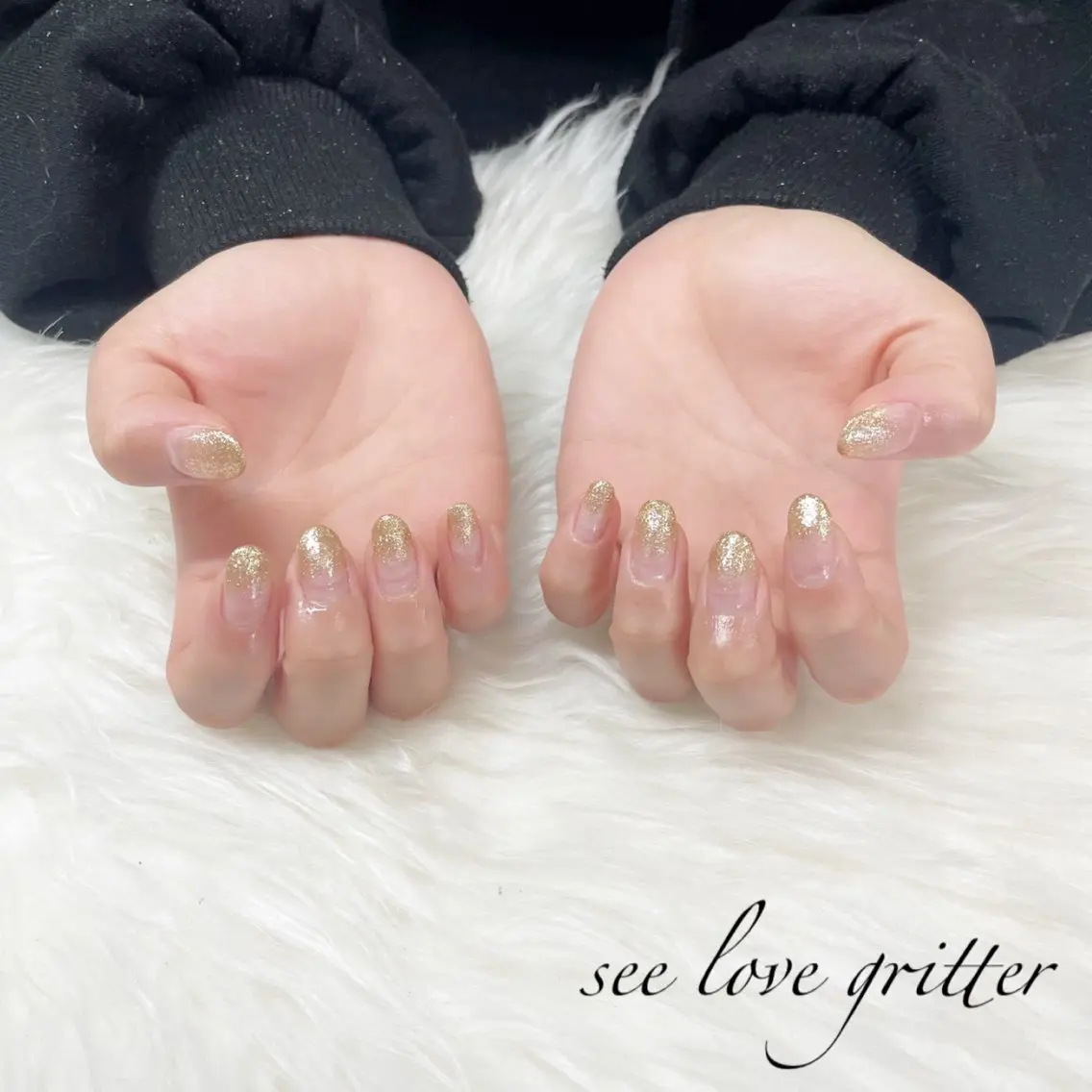 セミロング see love gritterのネイルデザイン