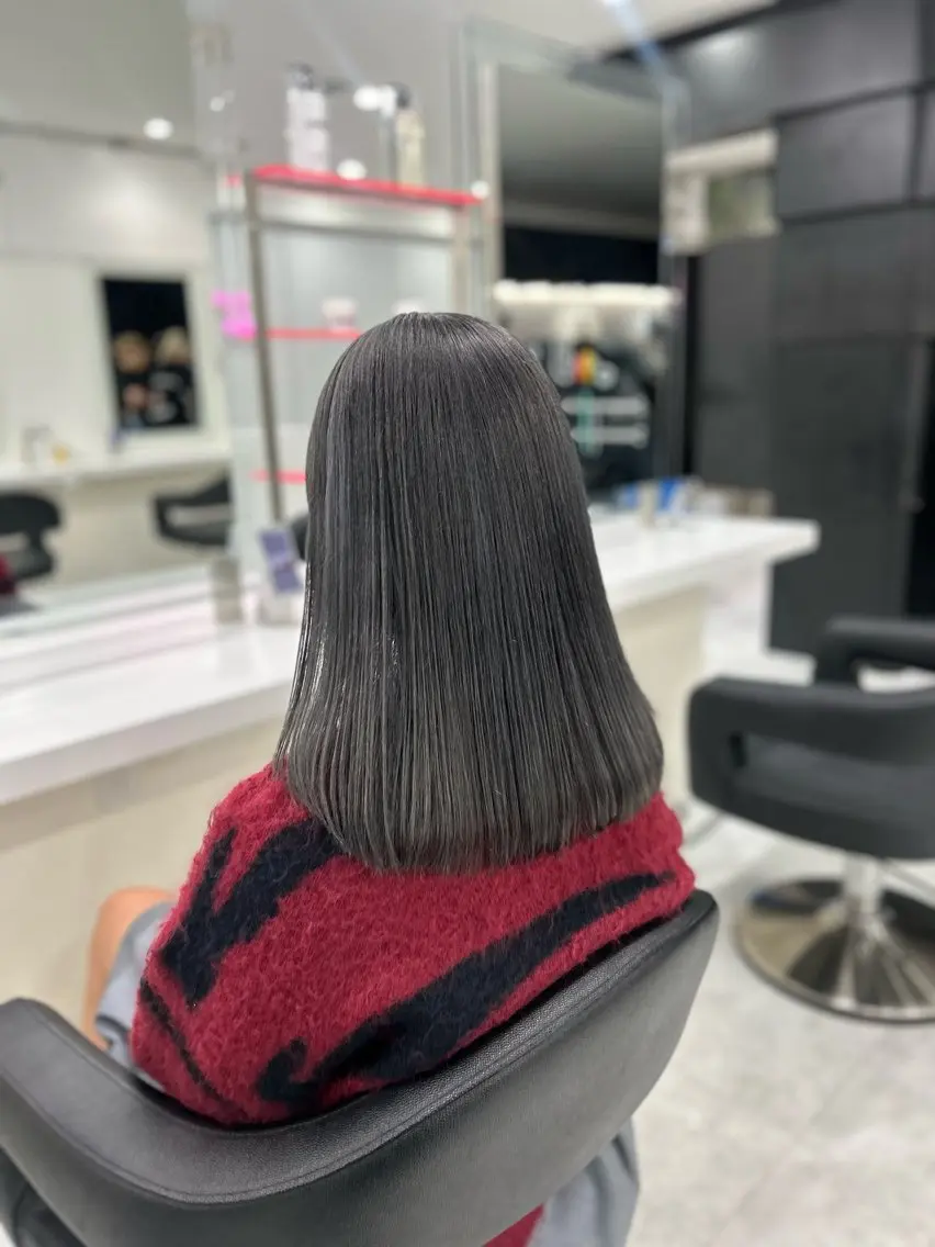 セミロング カラー ヘアカラー トリートメント ヘアセット Kawahara WATARUのヘアスタイル