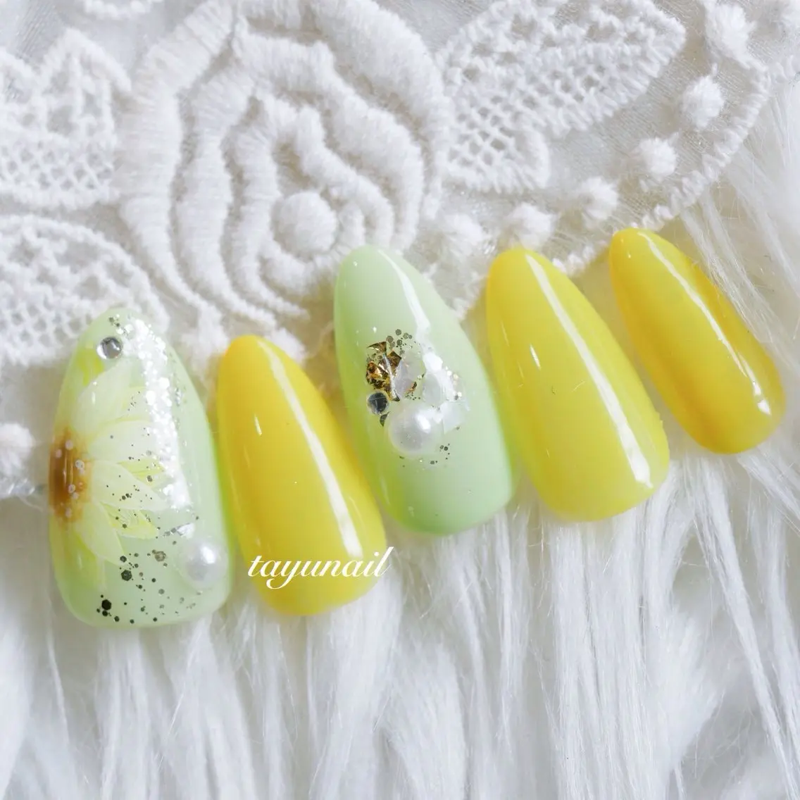 ネイル アートネイル フットネイル ジェルネイル パラジェル ハンドネイル ネイルサロン 【たゆnail】のネイルデザイン