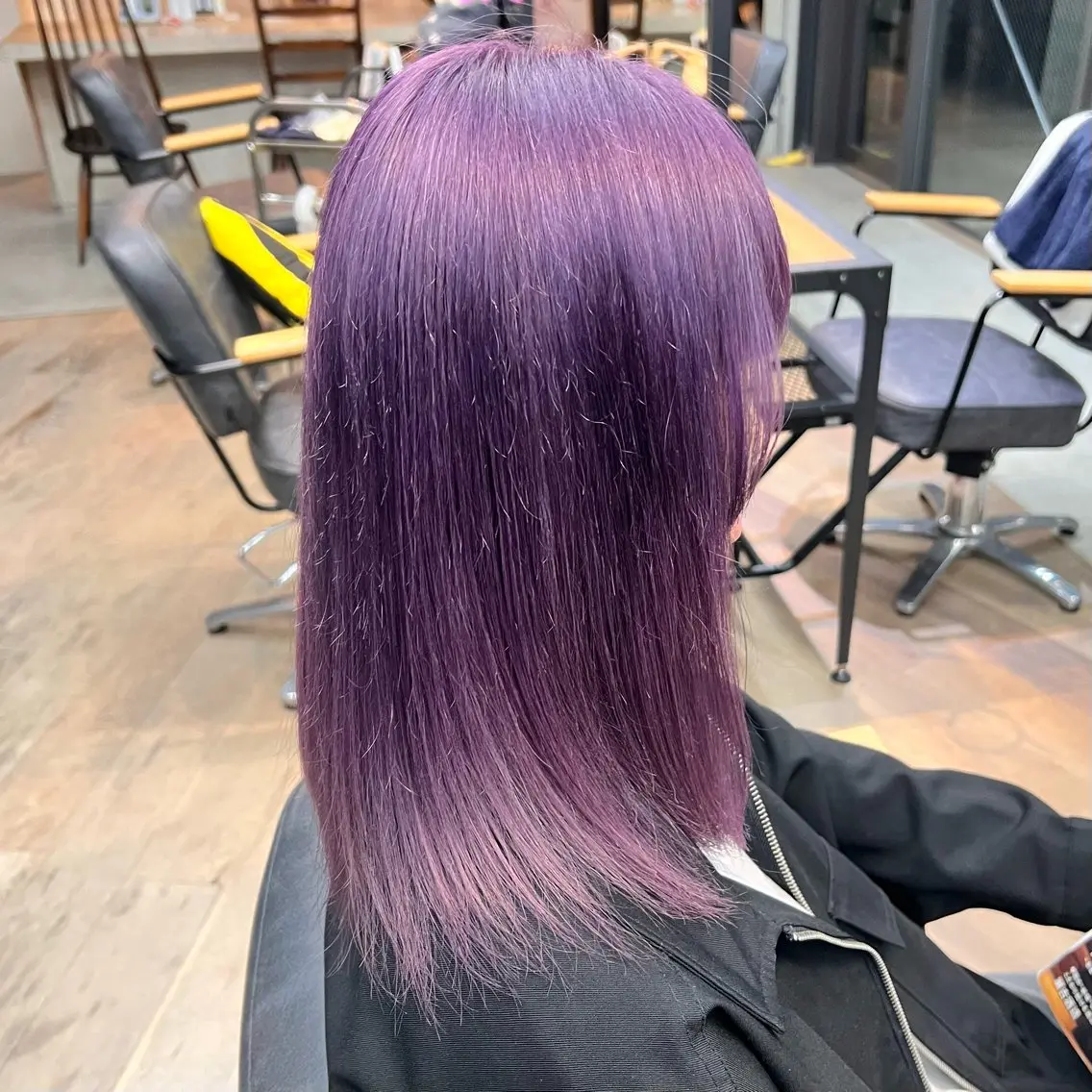 ミディアム カット ヘアカラー トリートメント オオバヤシ マホのヘアスタイル
