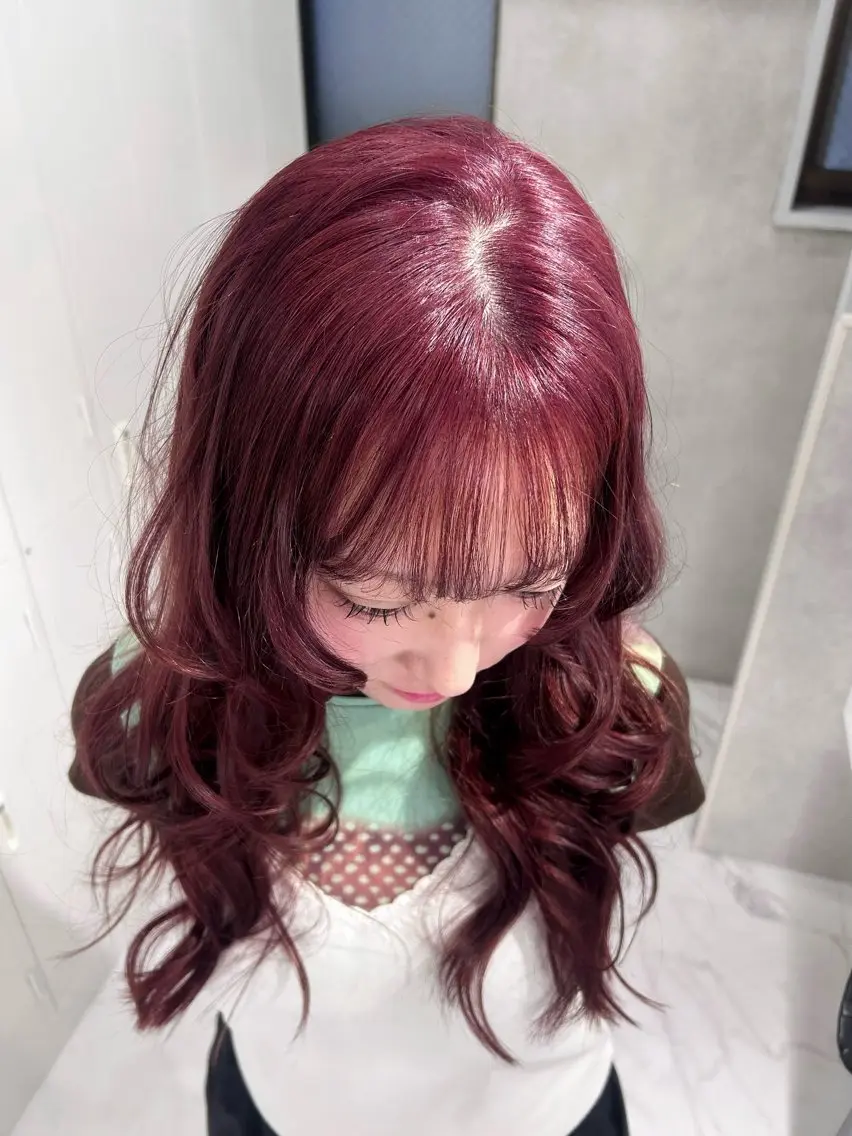 カラー ブリーチ ヘアカラー Akari🧬レイヤ ー/ハイトーン/天神のヘアスタイル