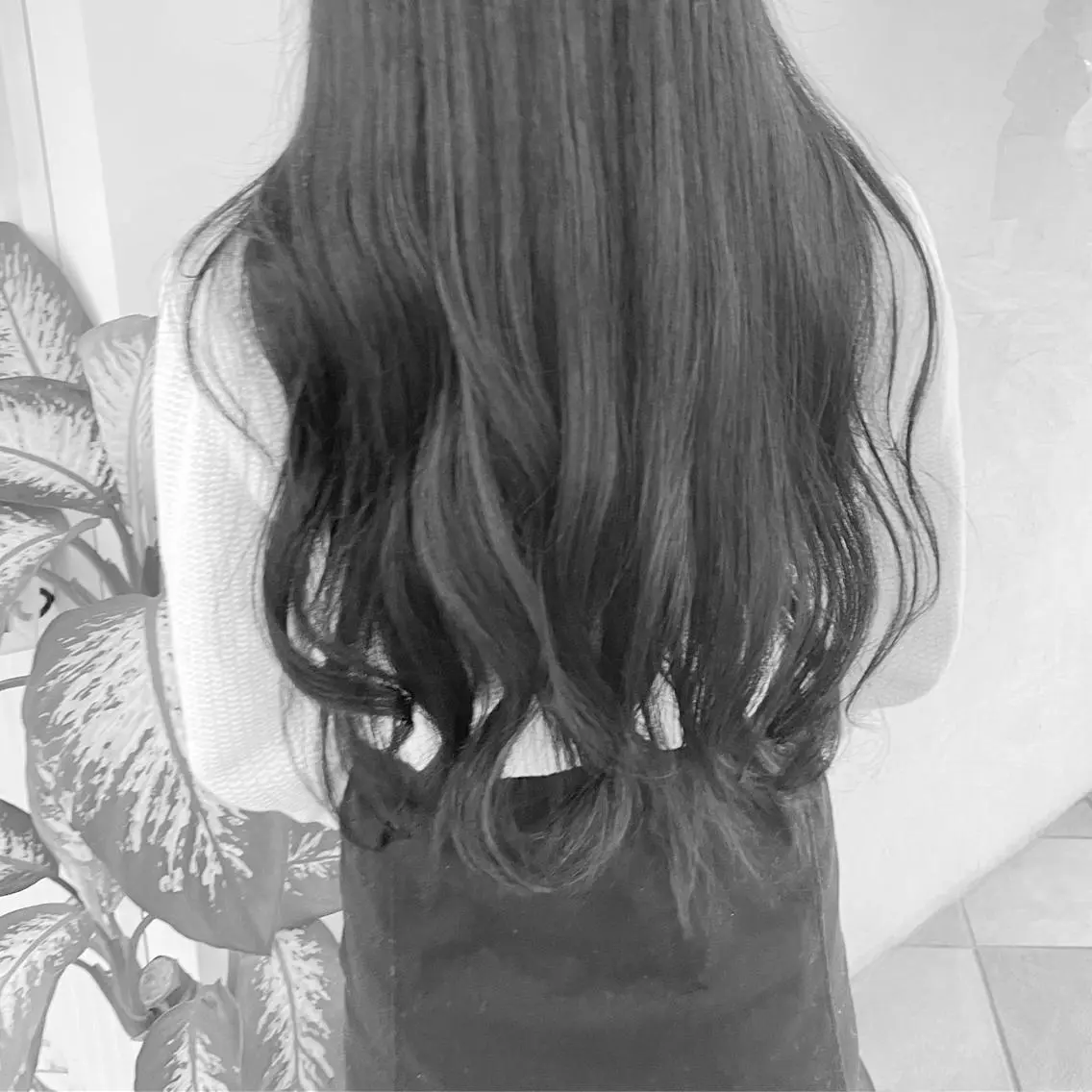 ロング くびれヘア 韓国風ヘア 丸山 愛唯のヘアスタイル
