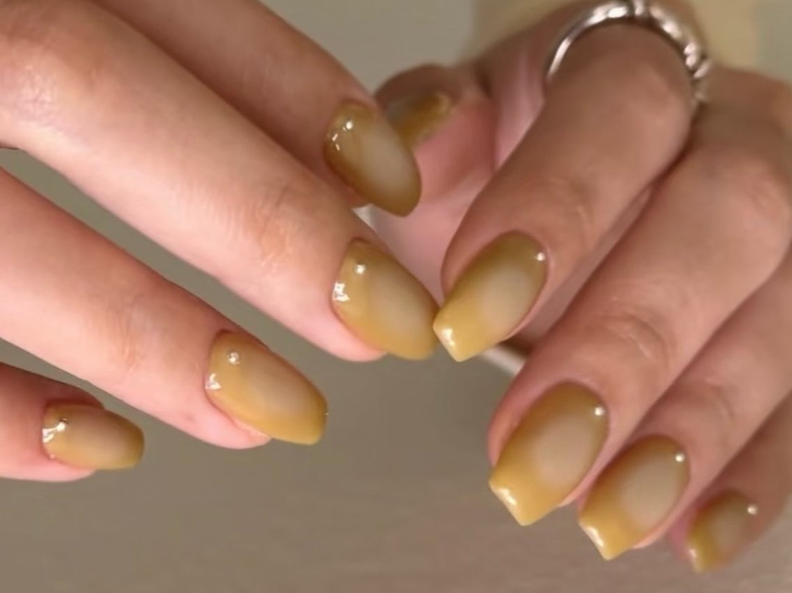 ミディアム ハンドネイル Atelier nail salonのネイルデザイン