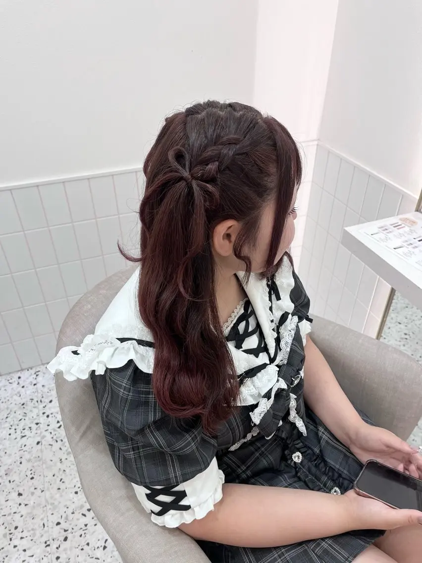 ロング ヘアアレンジ 新井 凪のヘアスタイル