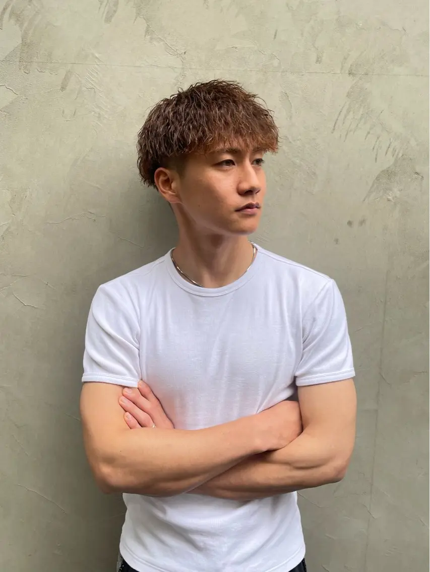 ミディアム パーマ Les Mainsのヘアスタイル