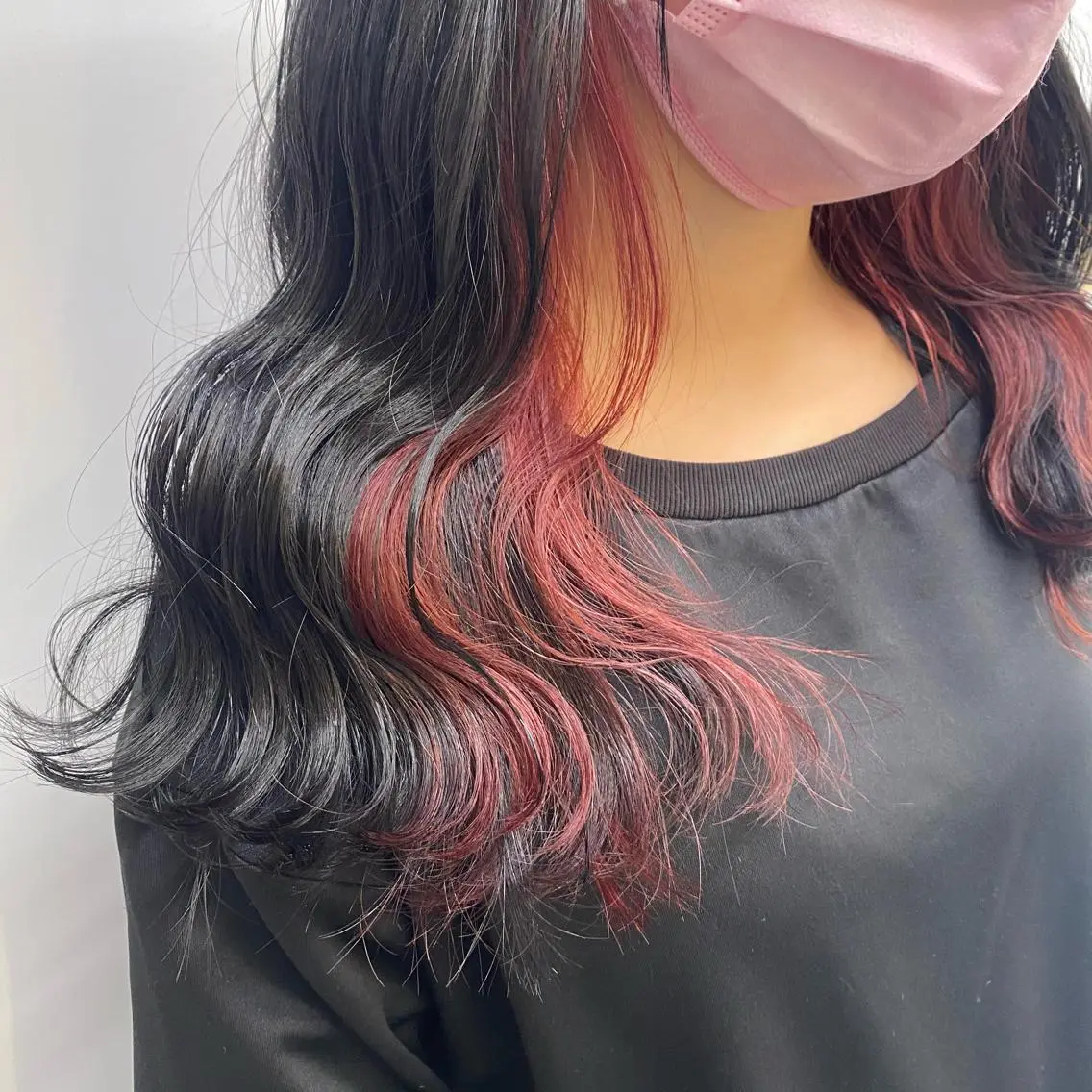 💗🌈インナーカラー(イヤリングカラー)🌈💗初ブリーチの方もおすすめ!!の写真