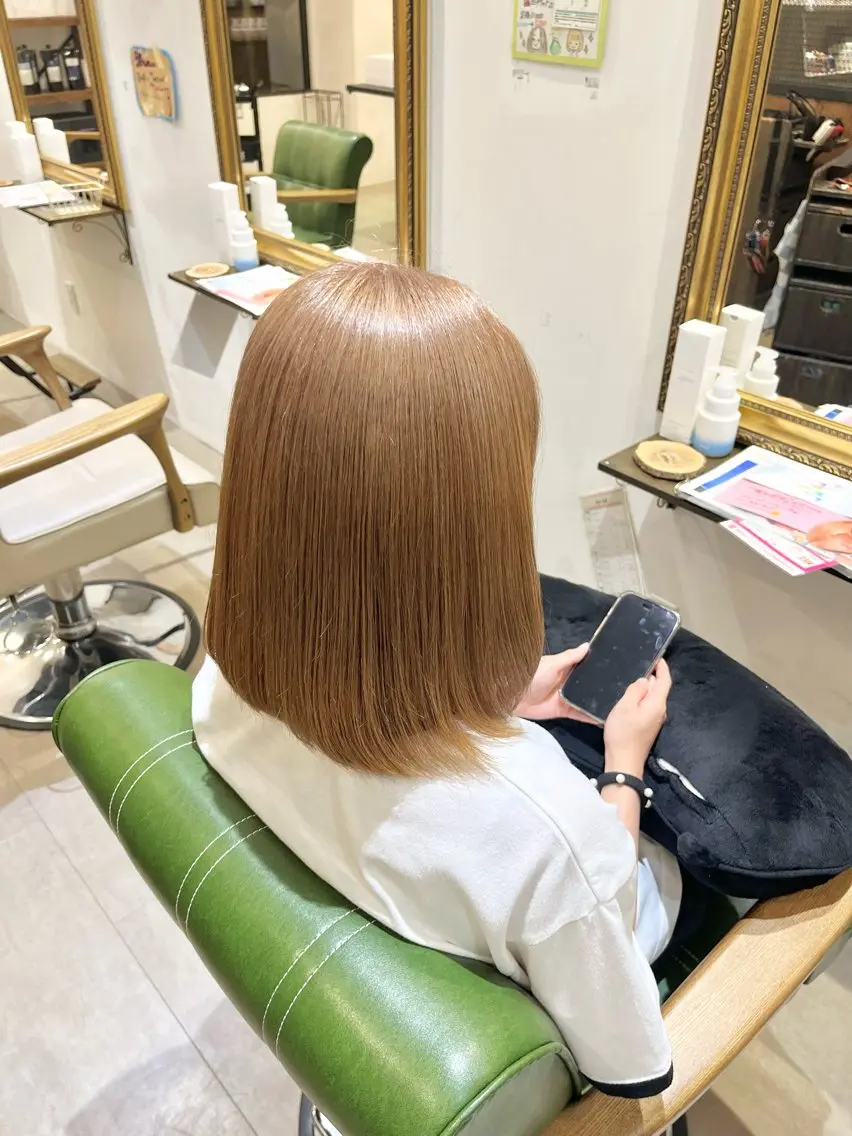 ブリーチ込みダブルカラー＋トリートメントの写真