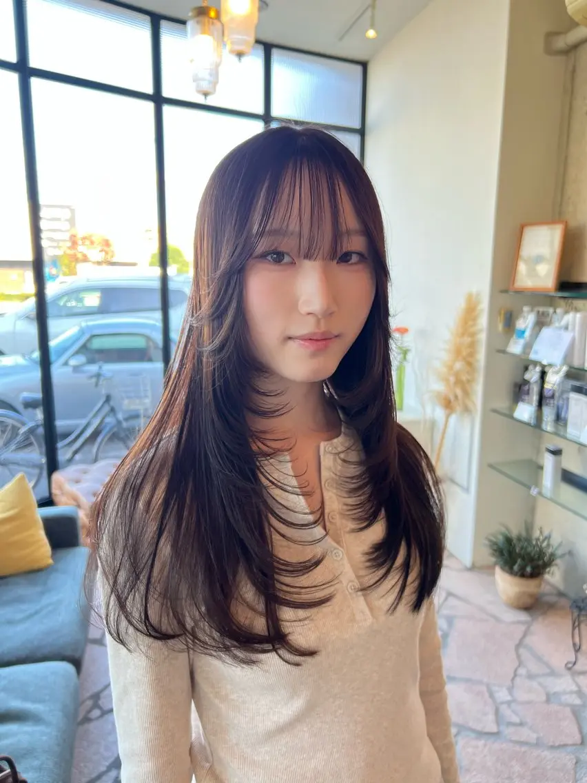 ロング カラー カット ヘアカラー トリートメント 只野 真衣のヘアスタイル