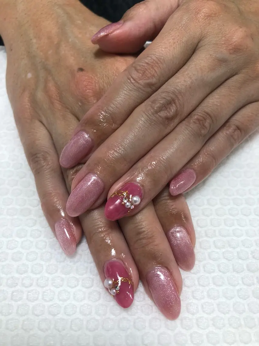 ネイル アートネイル ストーンネイル ハンドネイル Tsujita Yasukoのネイルデザイン