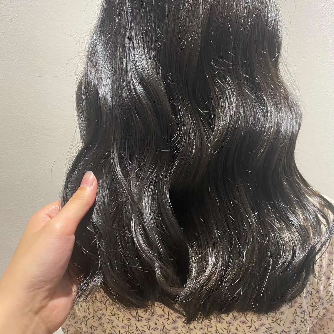 ロング カラー 黒髪 ブリーチ ブルーカラー ブルーブラック ブリーチなしカラー 🌷Asuka /レイヤーカット🌷のヘアスタイル
