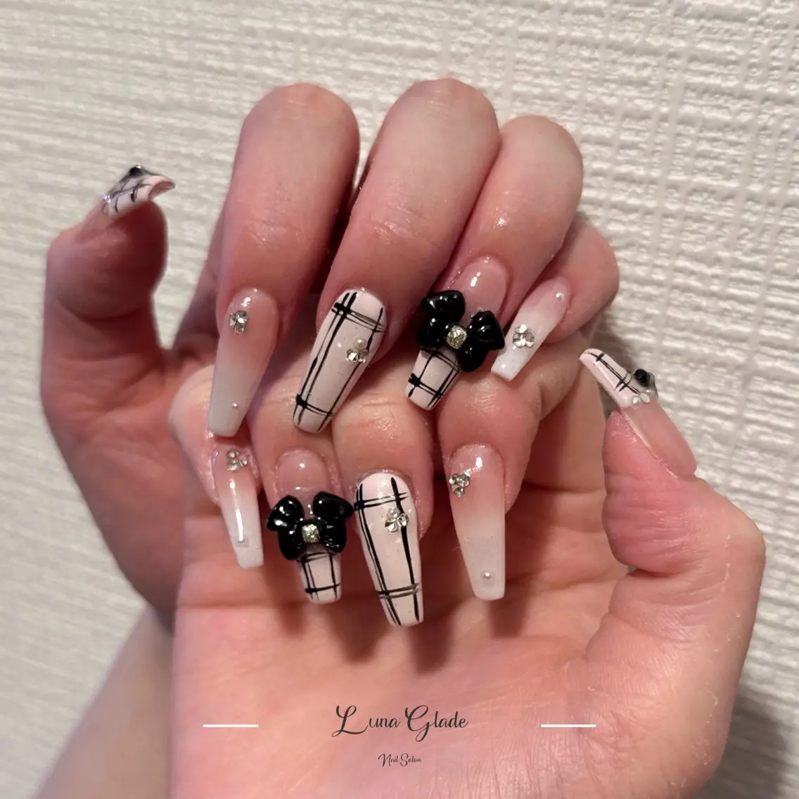 ネイル ハンドネイル Luna Gladeのネイルデザイン