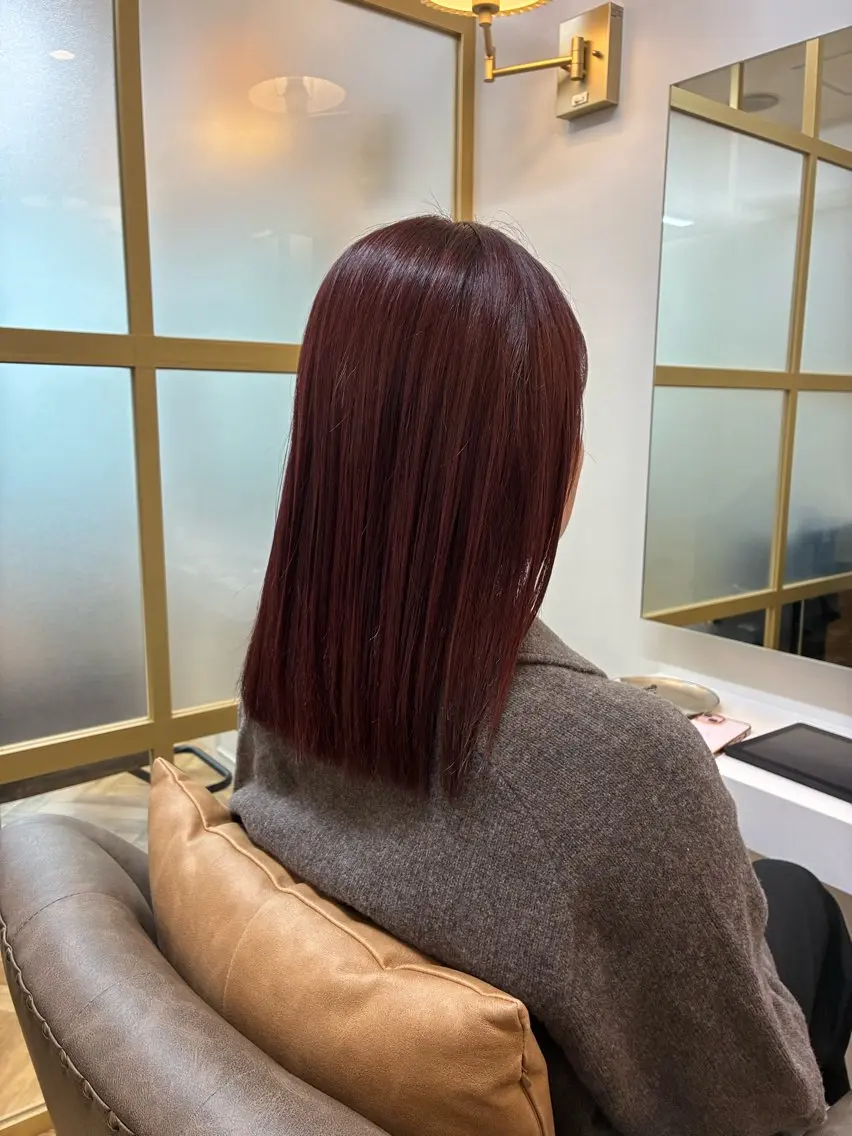 カット+縮毛矯正+ケアカラー+Aujuaトリートメントの写真