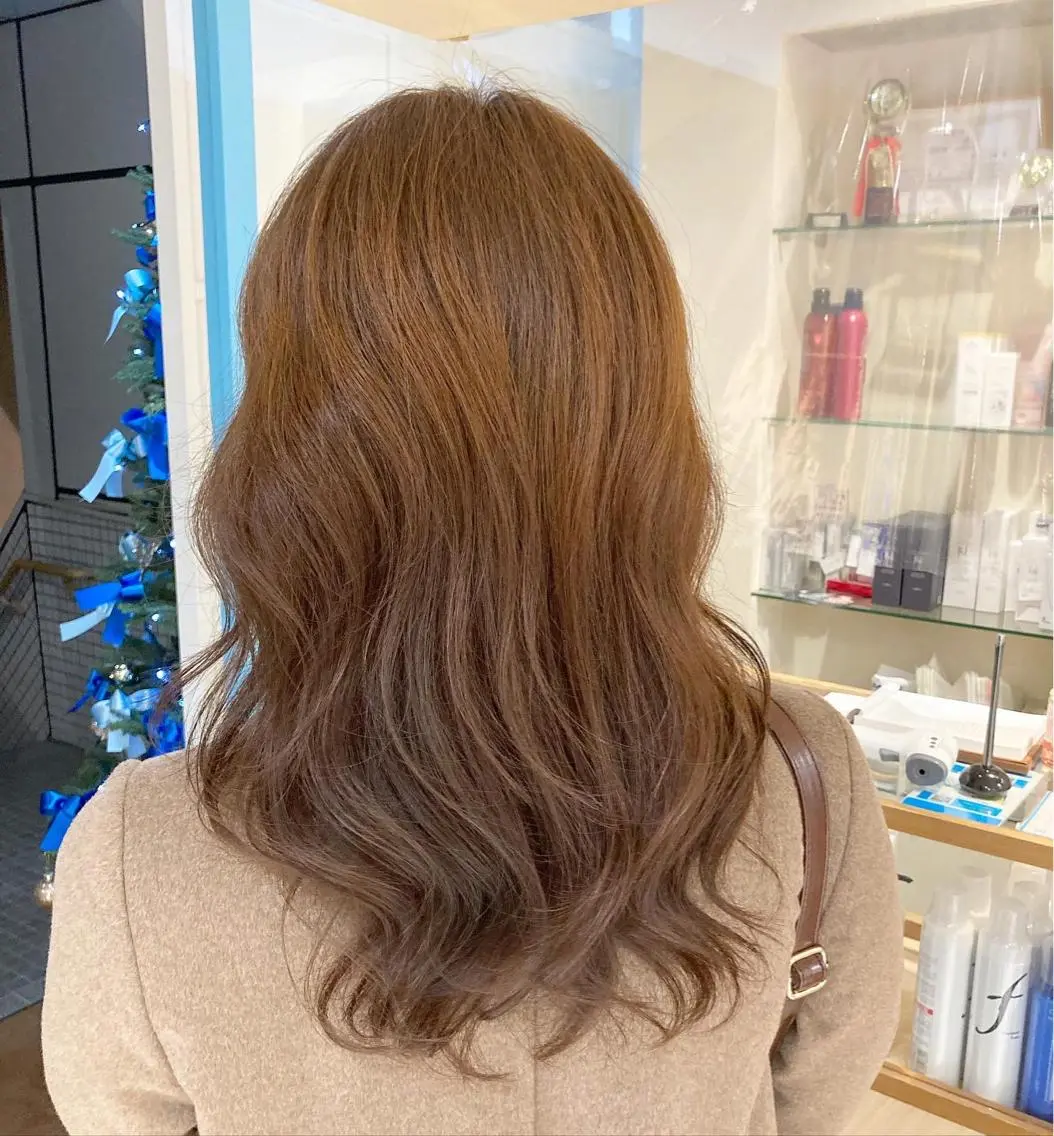 ロング パーマ 韓国風ヘア デジタルパーマ カット パーマ トリートメント 大岩 茉愉のヘアスタイル