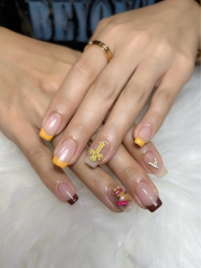 ネイル アートネイル オーロラネイル チークネイル 長さ出し フットネイル Chan nailsのネイルデザイン