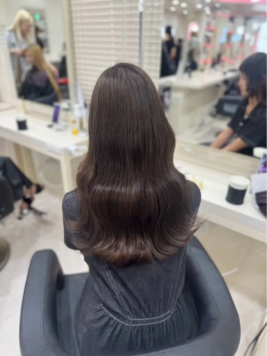 ロング カラー ヘアカラー トリートメント 💕мei 透明感カラー💕のヘアスタイル