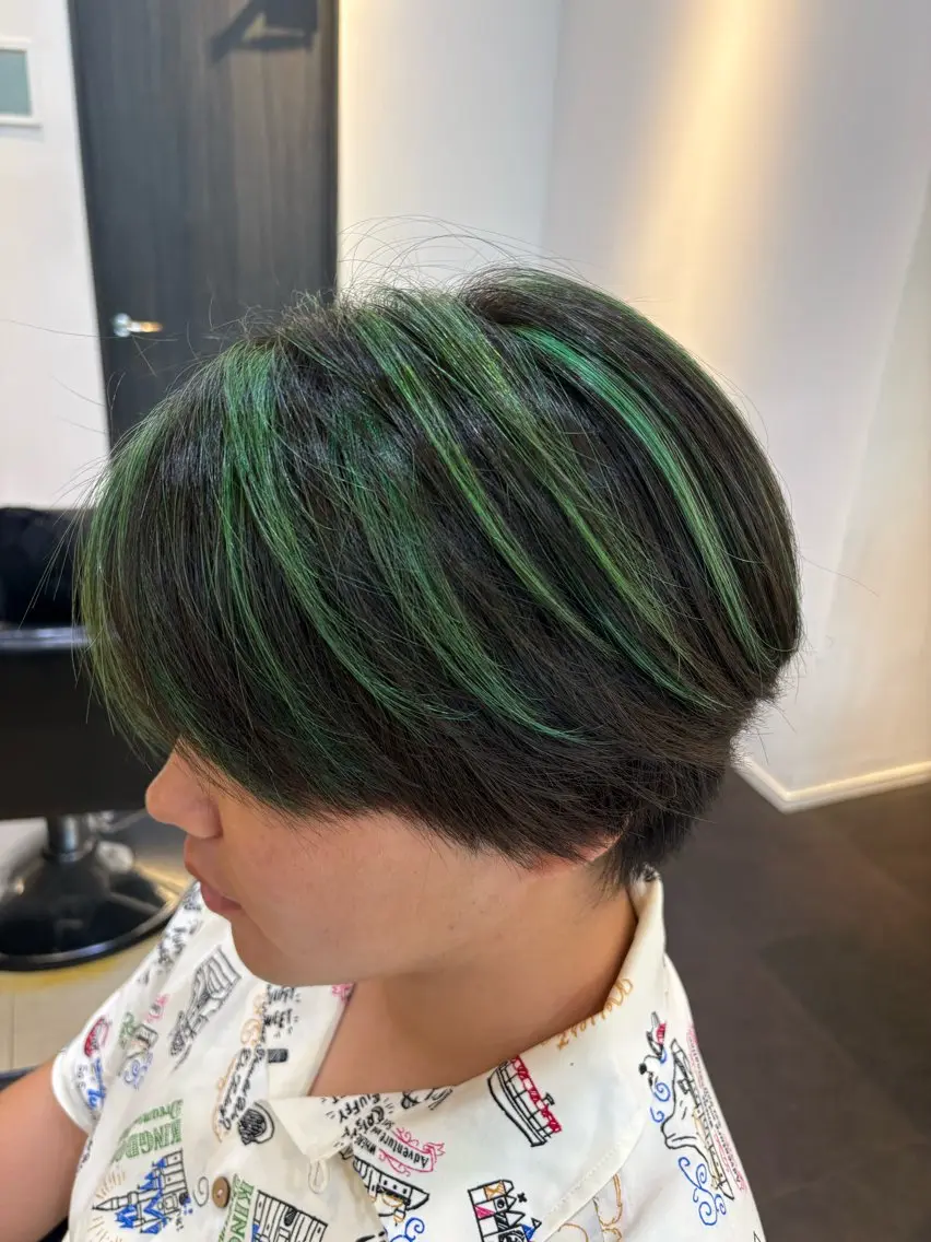 カラー メンズ 大田黒 零生のヘアスタイル