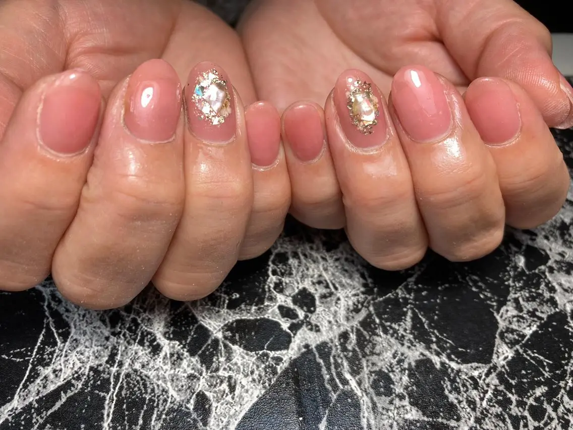 ショート ネイル ハンドネイル フットネイル ✴︎ Delightのネイルデザイン
