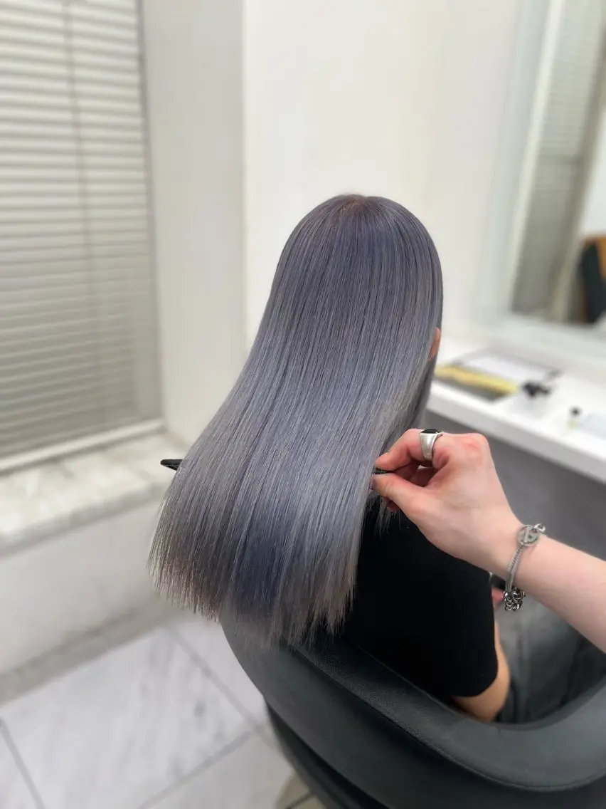 ロング カラー ヘアアレンジ カット ヘアカラー トリートメント ヘッドスパ ヘアセット 💍透明感×韓流ハイ トーン💍RYUTAのヘアスタイル