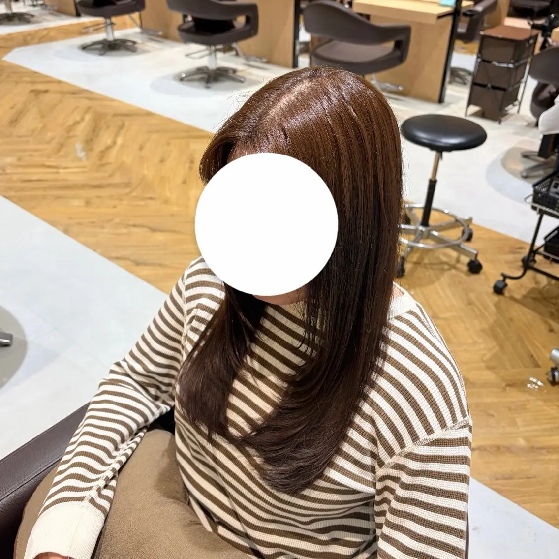 ロング カラー UNIX manakaのヘアスタイル