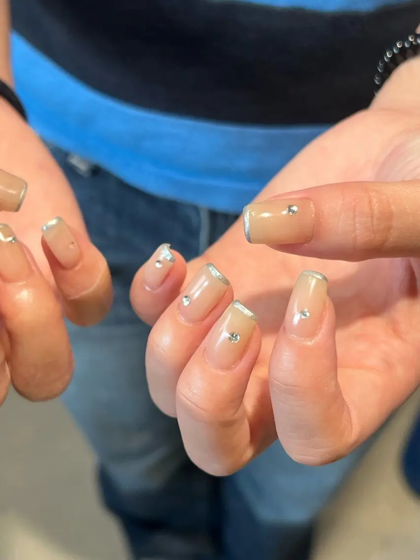 ネイル ハンドネイル Hata nail 🎀個性派ニュアンスのネイルデザイン